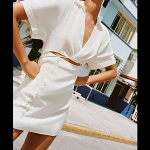 NWT Zara Linen Blend Dress with Cutout Detail Cream